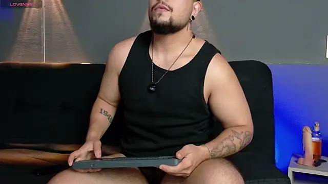 Chat +18 de Marcus_Aress ao vivo