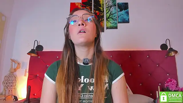 Ruth_harvey_'s Live XXX Chat