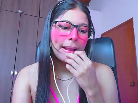 _ALLYSON18_: απευθείας συνομιλία ΧΧΧ