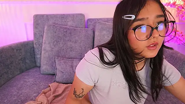 VioletJoness_のライブXXXチャット