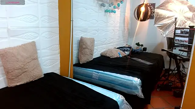 paul_cros 现场XXX聊天