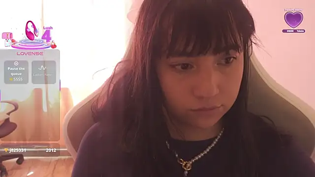 Онлайн чат XXX EmmitaGarcia