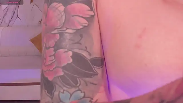 Chat +18 de MadisonKane ao vivo
