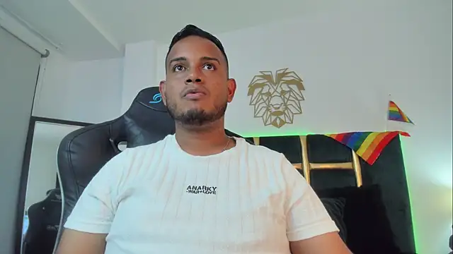 Jay_raze live XXX chat