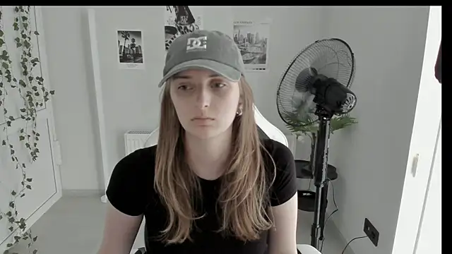 Chat +18 de Star_Nellie ao vivo