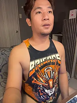 Titanryu 现场XXX聊天