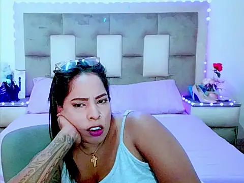 indiantopaz694un Live XXX chat