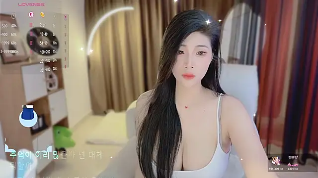 Vaidurya-Yolo – Live XXX-chat