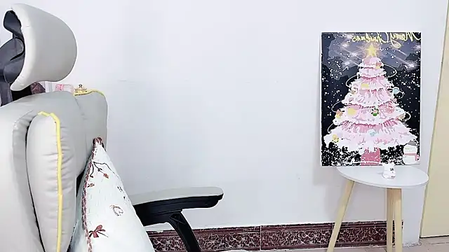 J-7758 即時 XXX 聊天