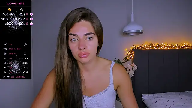 Marta--jess Adlı Modelin Canlı XXX Sohbeti