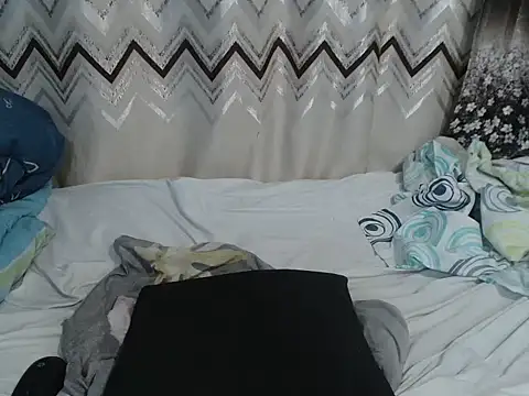 Daddie_love Adlı Modelin Canlı XXX Sohbeti
