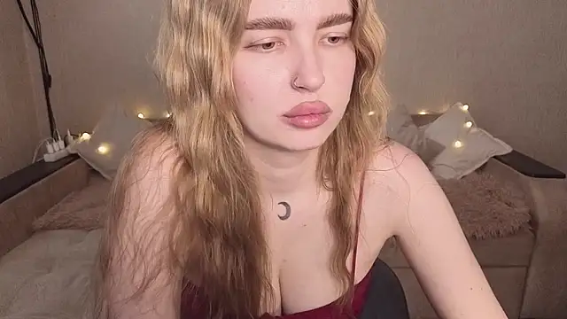 ViolettaLopez's Live XXX Chat