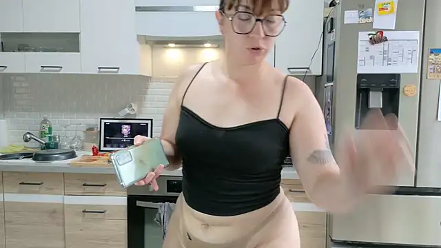 TokyoAna's Live XXX Chat