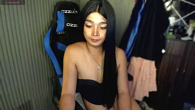 TrinityFucksYou Live XXX Chat