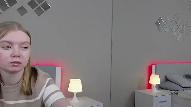MadlenMelo Adlı Modelin Canlı XXX Sohbeti