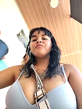 KattalellaGomez's Live XXX Chat