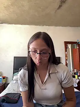 aria_rousse3 – Naživo XXX chat
