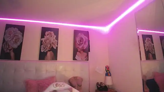 SamathaMay Live XXX-Chat