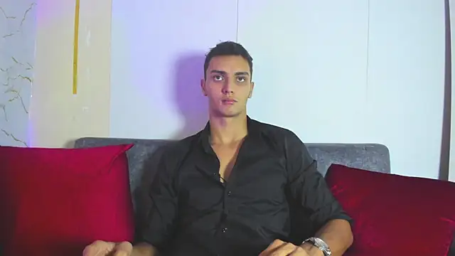 andrewevans46's Live XXX Chat