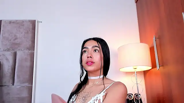 Nia_Bunny Chat XXX in diretta