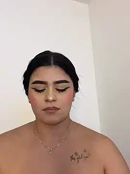 Kariina__69: онлайн-секс-чат