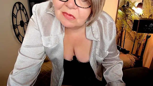 Shannonshine élő XXX-chatje