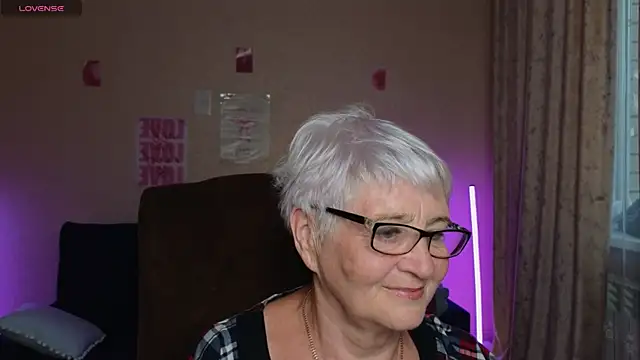 Chat XXX Live Sandra_Snowflake