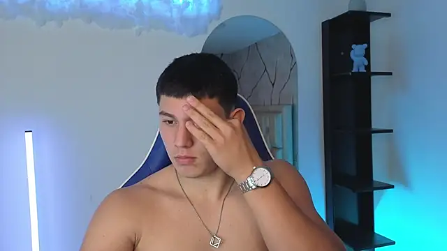 JamesCr_ – Naživo XXX chat