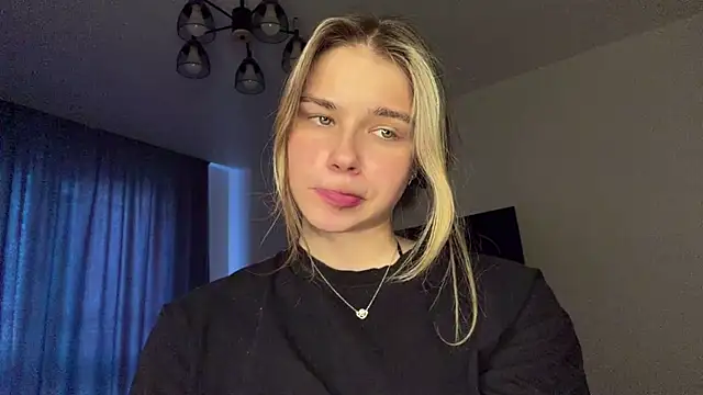EarthaStinett's Live XXX Chat