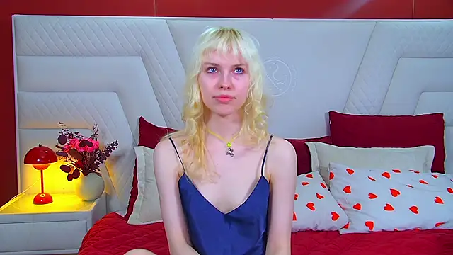 HannahHollis' Live XXX Chat