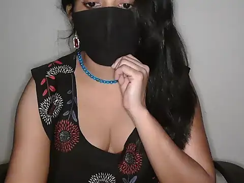 Reddy_Trisha Live XXX-Chat