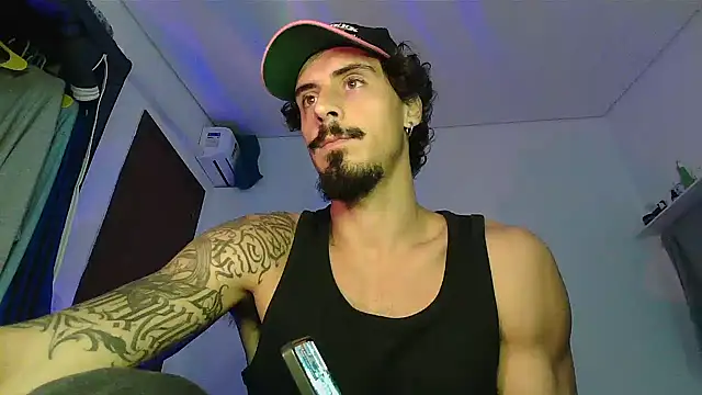 Chat +18 de milkoffe ao vivo