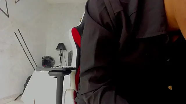 DylanRoyce_ – Naživo XXX chat