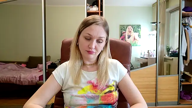 Sorceress_Evelina Chat XXX live