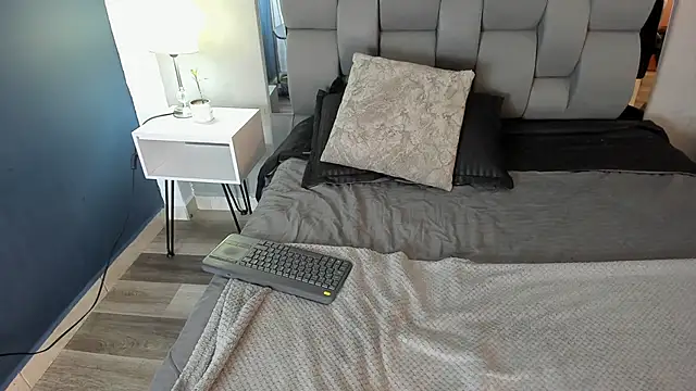 XXX chat uživo modela Charlie___Musk