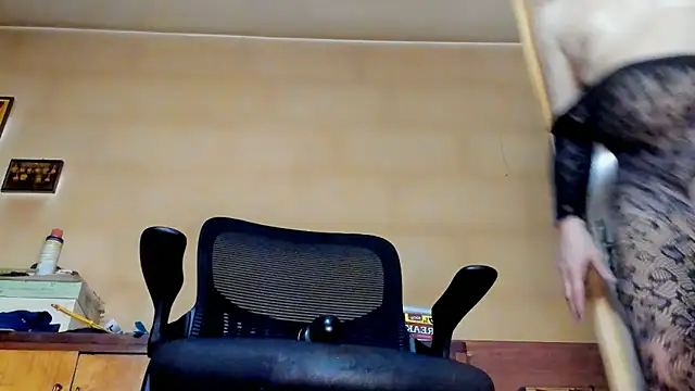 Chat +18 de kinkyman47 ao vivo