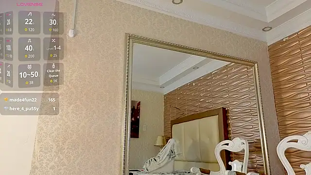 Chat XXX en directo de Miladiosa