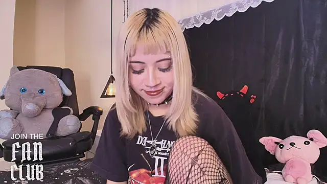 IvyBelle_ Chat XXX live