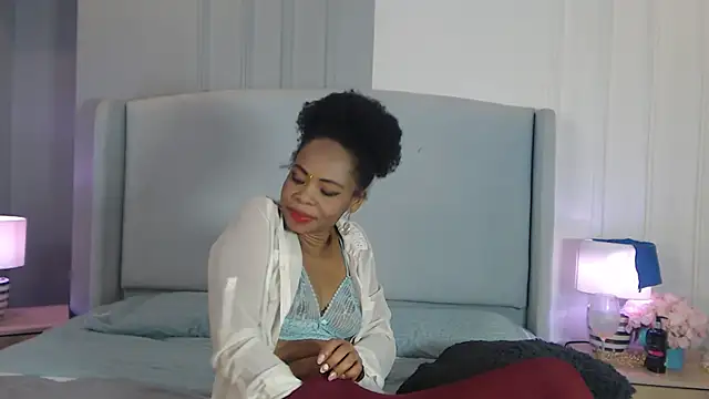 Chat XXX en directo de ChantalGarner