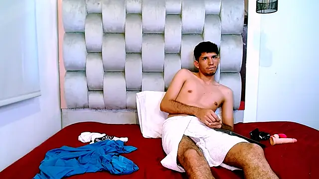 Lucas_Dream Adlı Modelin Canlı XXX Sohbeti