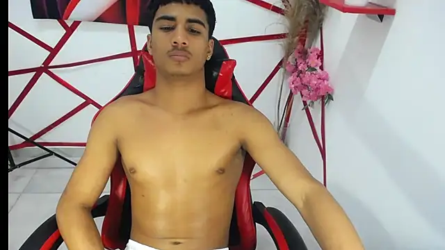Chat +18 de oliver-parker ao vivo