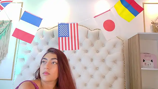 Chatroom XXX en direct de Sara_funy
