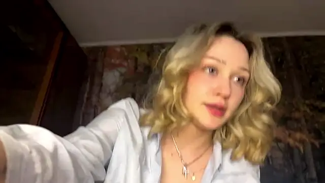 AlisiaStreitmatter Chat XXX in diretta