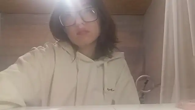 OliviaMoment – Live XXX-chat