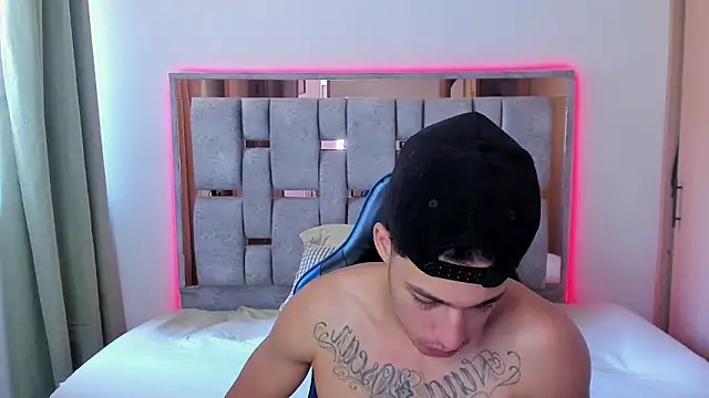 XXX chat uživo modela orionblaze69_