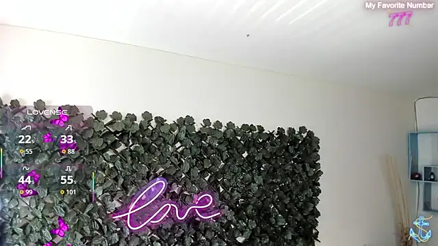 DestinyHillsのライブXXXチャット