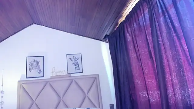 MonyCassius' Live XXX Chat
