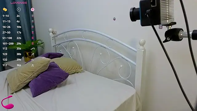 Kuro_Ren's Live XXX Chat