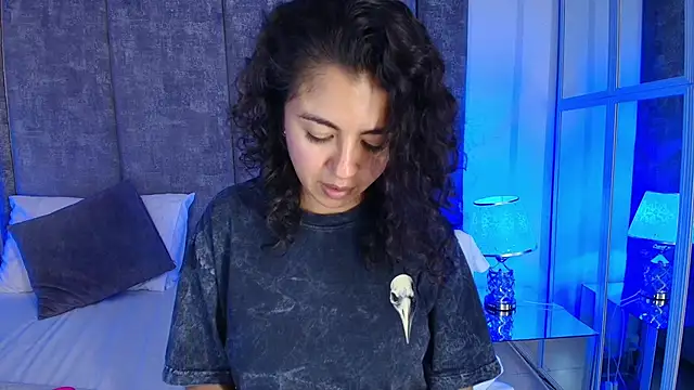 Amareto_ Adlı Modelin Canlı XXX Sohbeti