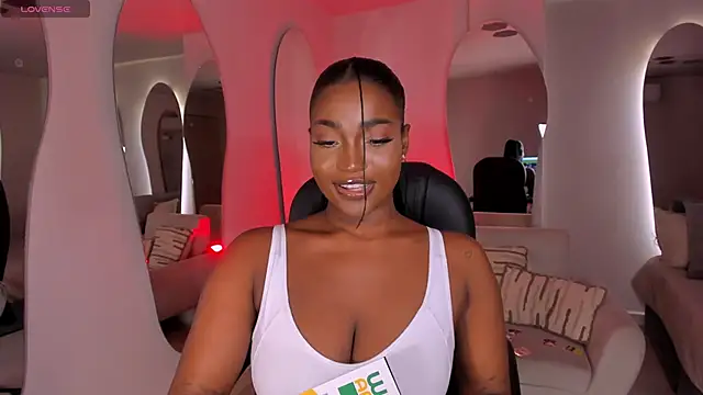 SavannahStorm – Live XXX-chat